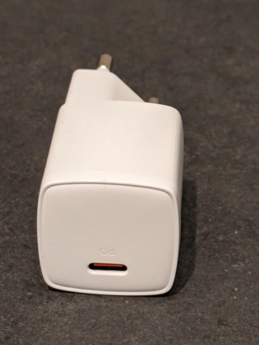 Baseus 30 W - recensione